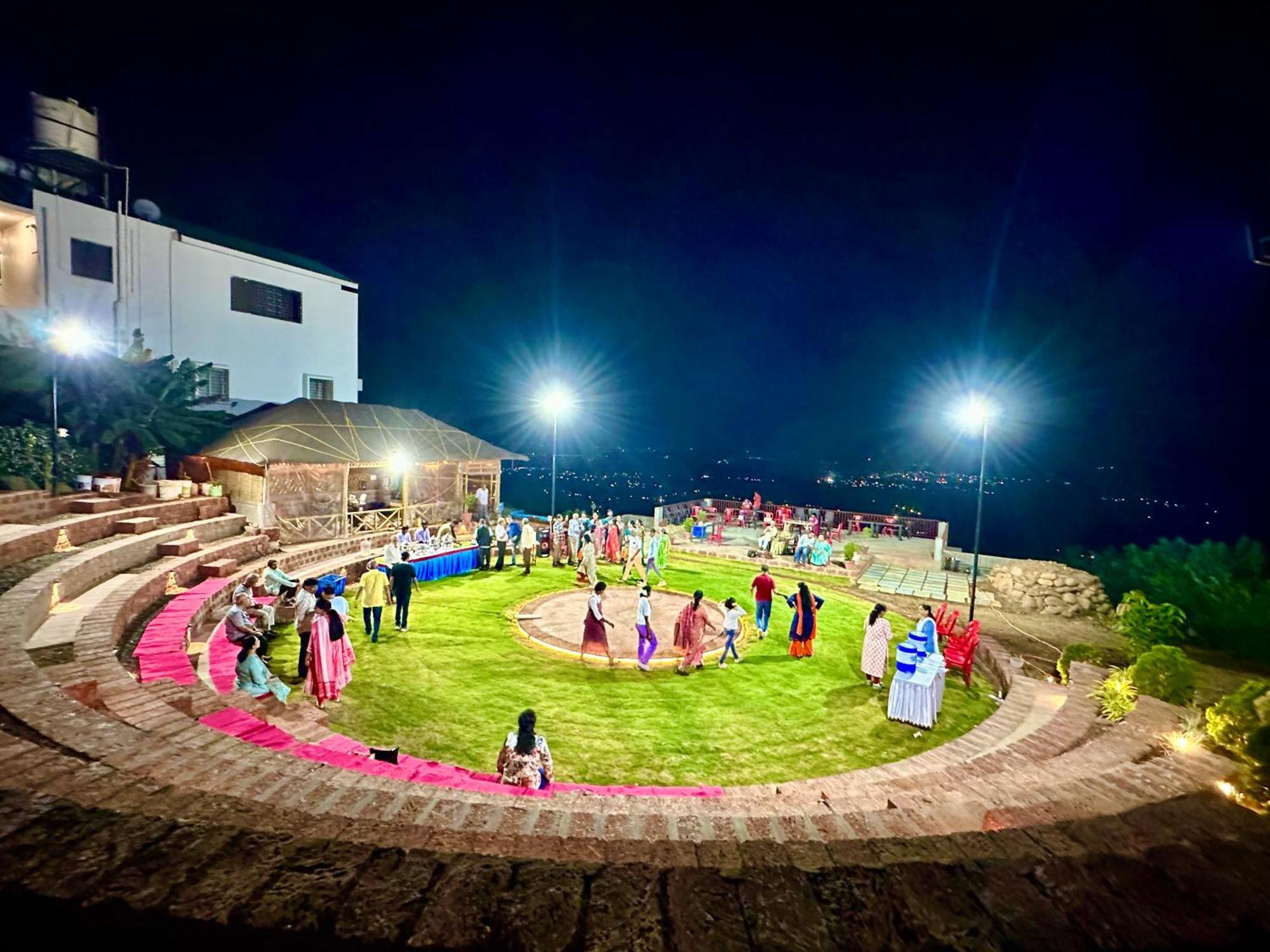 Silent Villa Valley View Room Panhala Exterior photo